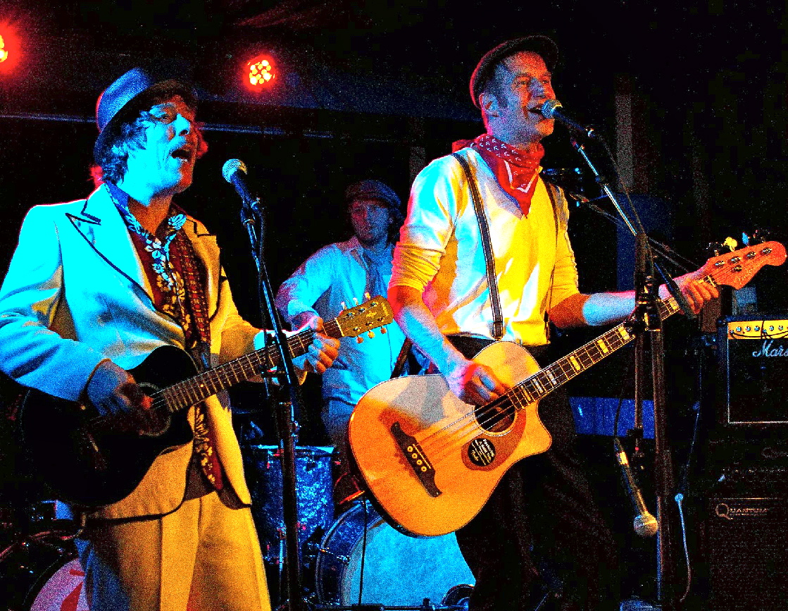 Konzert mit Tom Liwa und Martell BeigangSa. 05.09.2015 20.00 Uhr