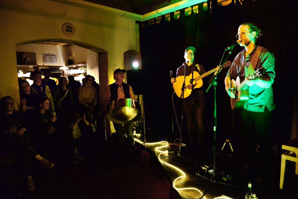 Schiller Songwriter Stage im Langen August, Do. 09.05.2024 – 19.30 Uhr